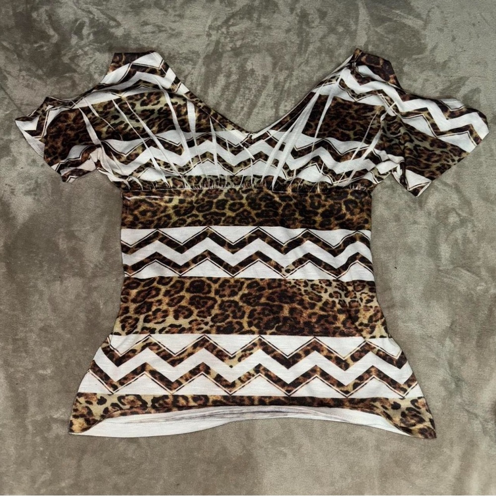 Wet seal Leopard and cheetah print top